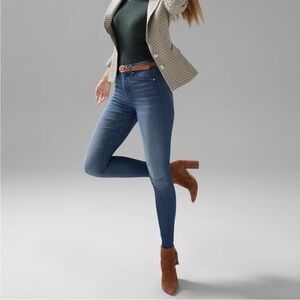 White House Black Market High Rise Jeanie Denim Legging Jean Sz M